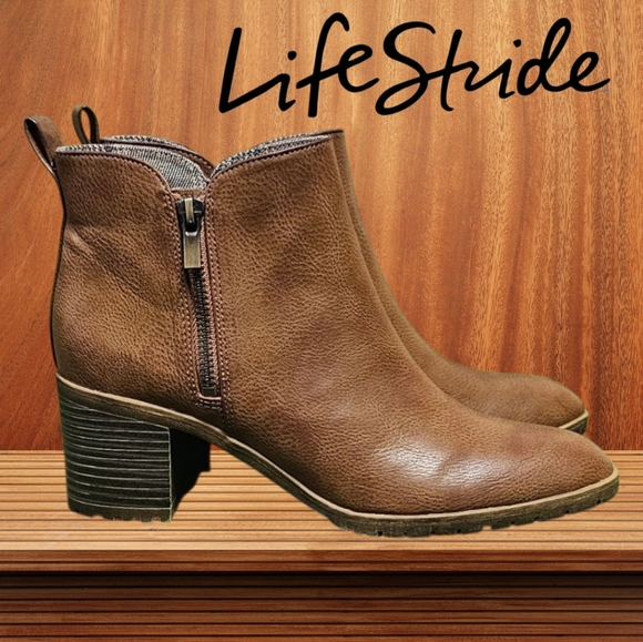 LIFE STRIDE | MICHELLE WHISKEY STACKED HEEL BOOTIES - Picture 1 of 16